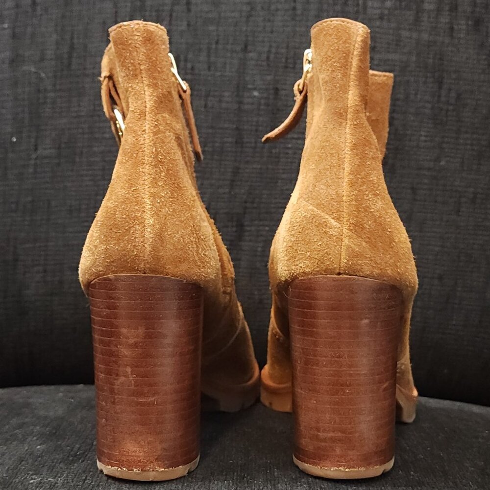 Tory Burch Sofia Lug Sole Leather Mid-Heel Booties - Women's Size 6 - Picture 5 of 10